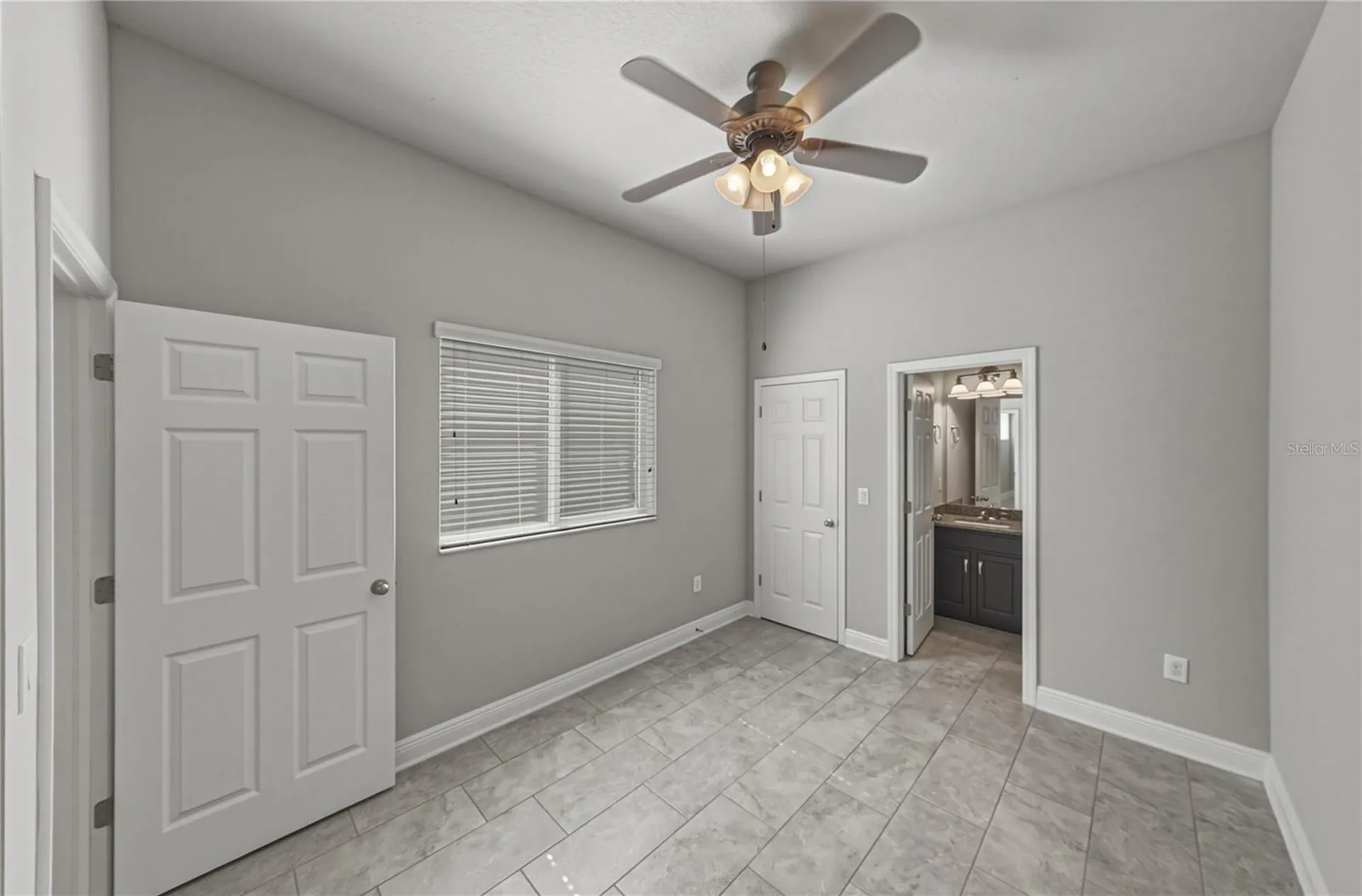 1017 Tracey Ann Loop Seffner FL 33584