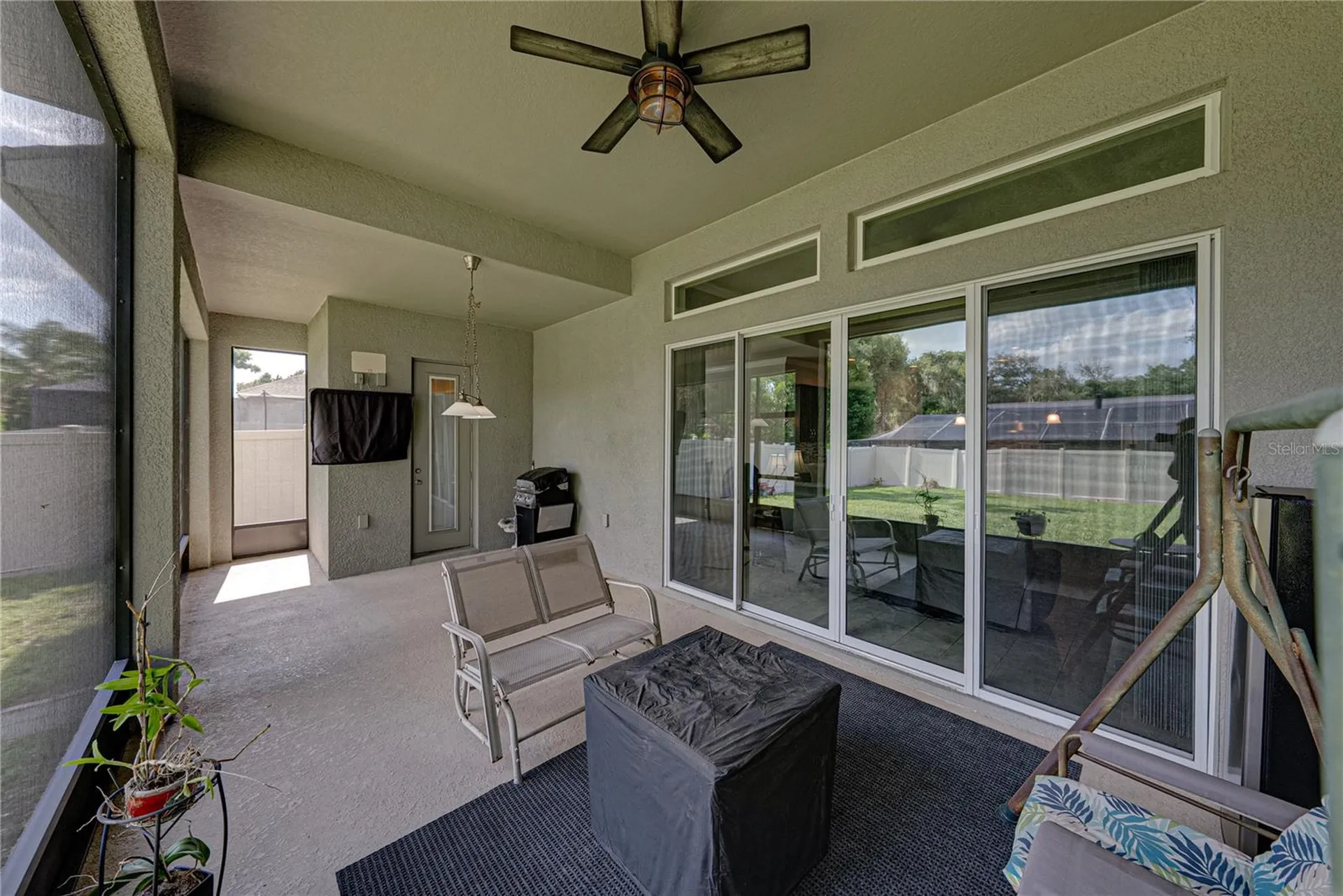 1017 Tracey Ann Loop Seffner FL 33584