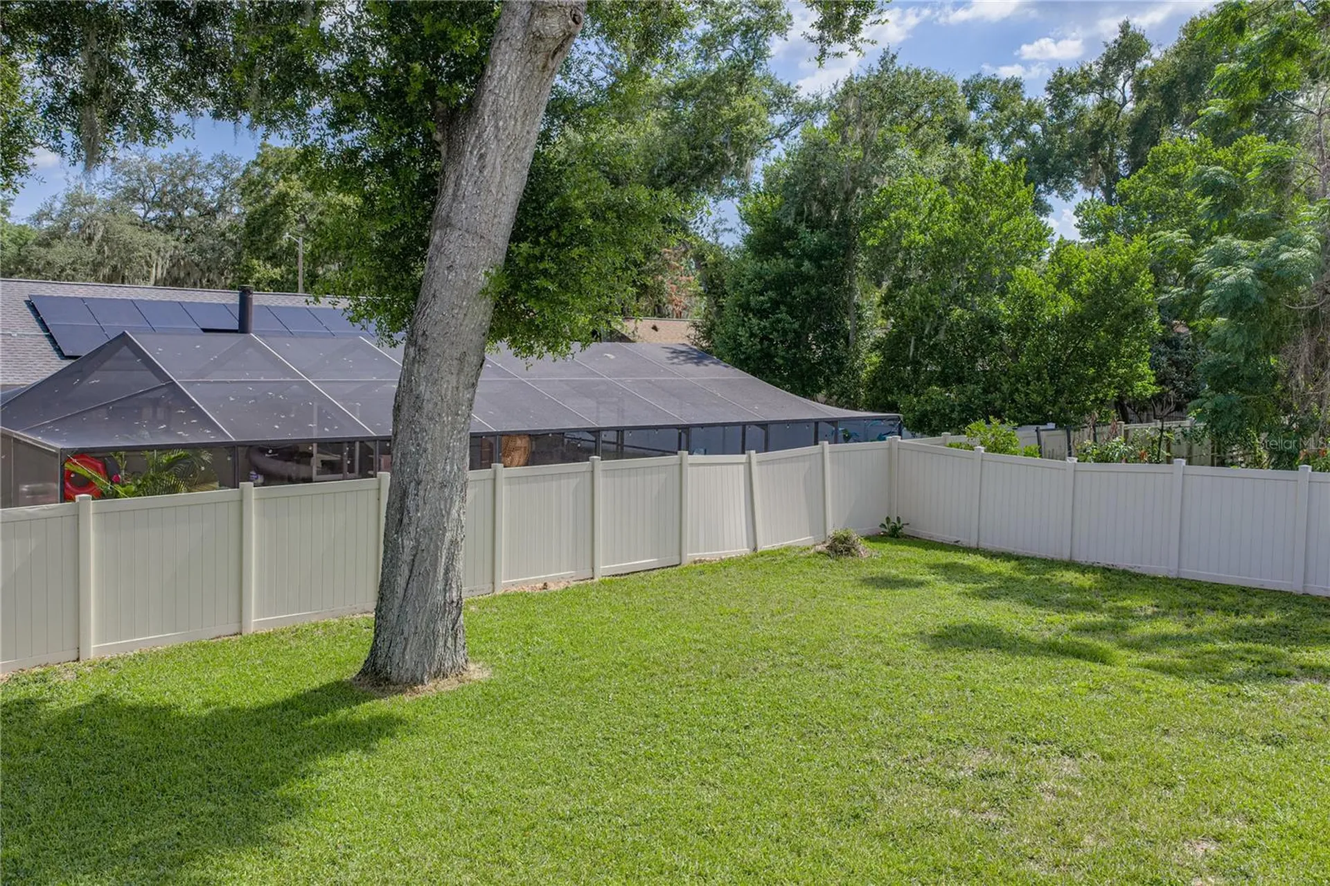 1017 Tracey Ann Loop Seffner FL 33584