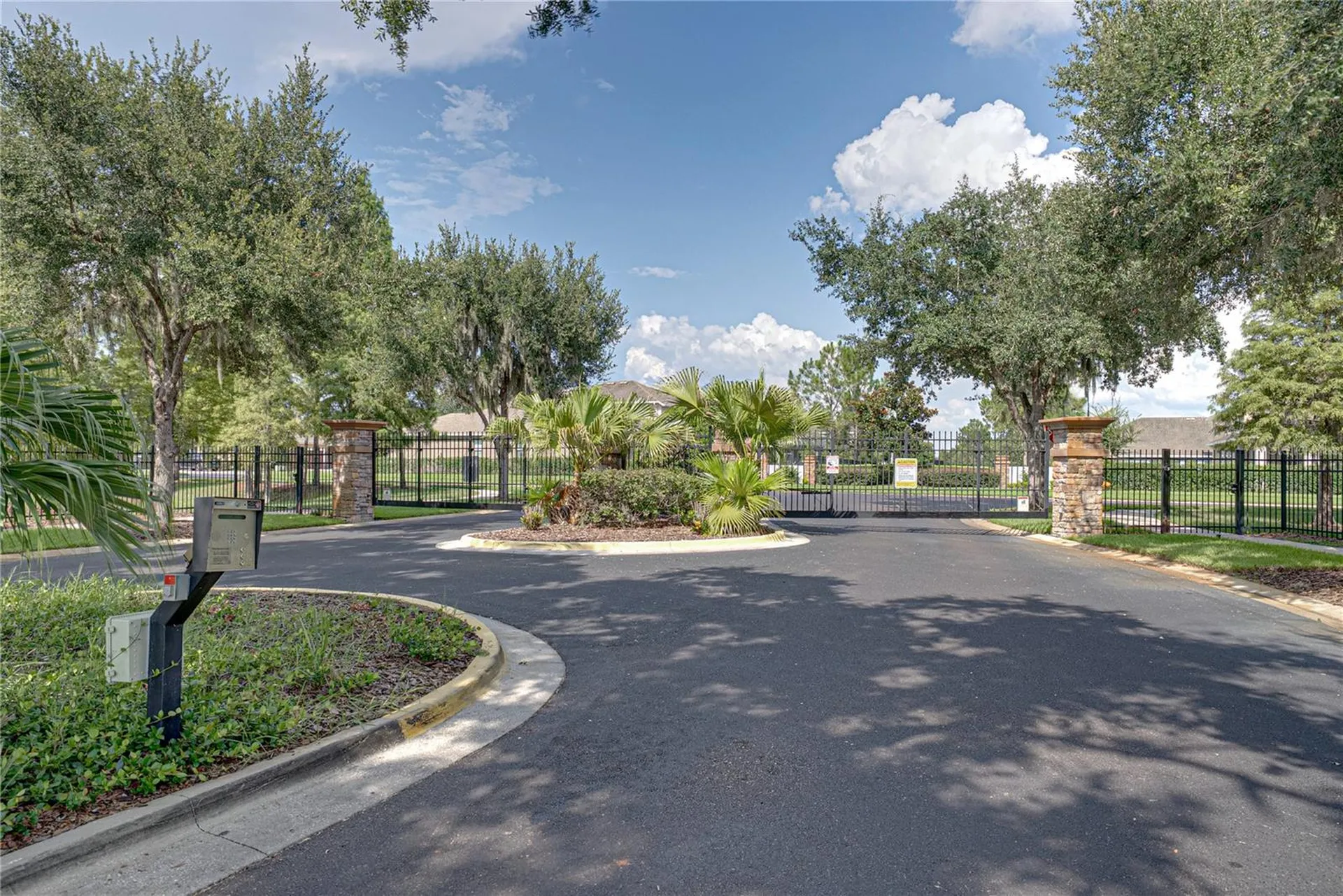 1017 Tracey Ann Loop Seffner FL 33584