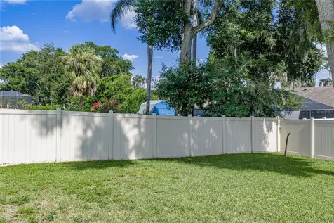 1017 Tracey Ann Loop Seffner FL 33584
