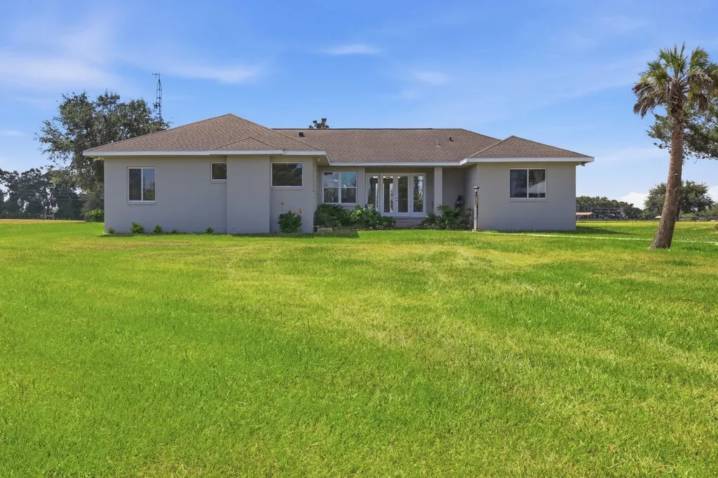 11748 NE Jacksonville Road Anthony FL 32617