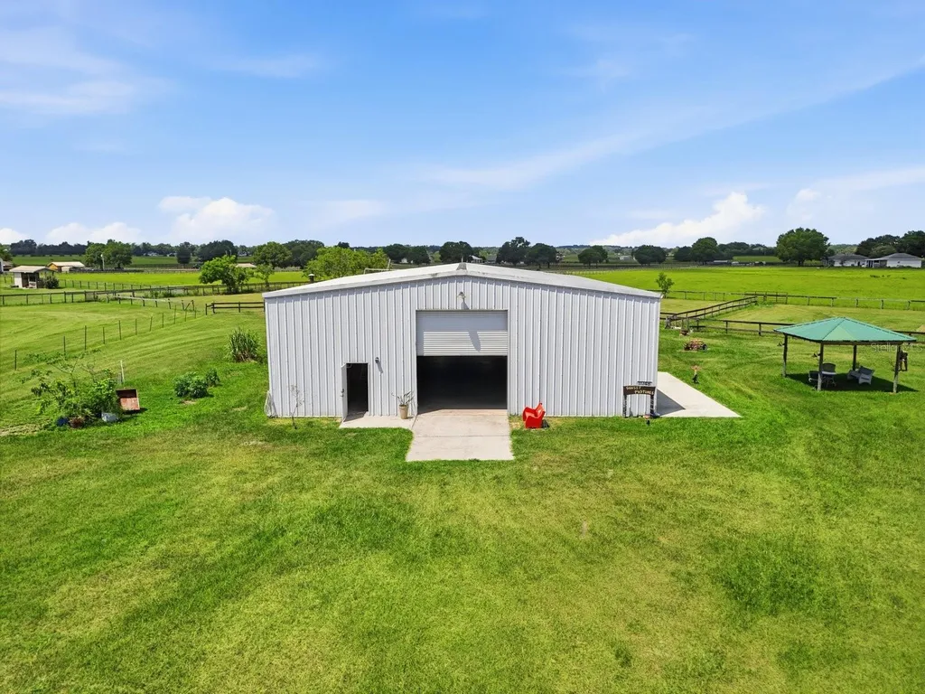 11748 NE Jacksonville Road Anthony FL 32617