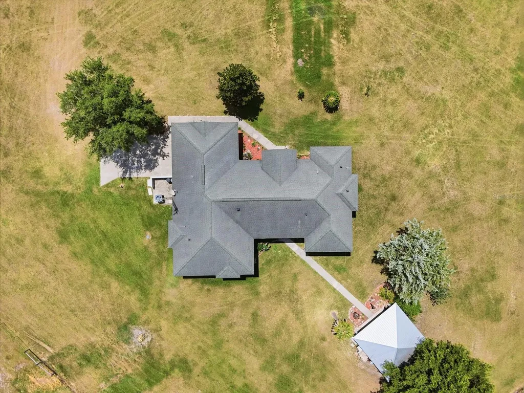 11748 NE Jacksonville Road Anthony FL 32617