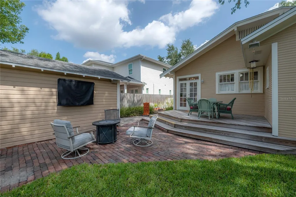 2808 W Aquilla Street Tampa FL 33629