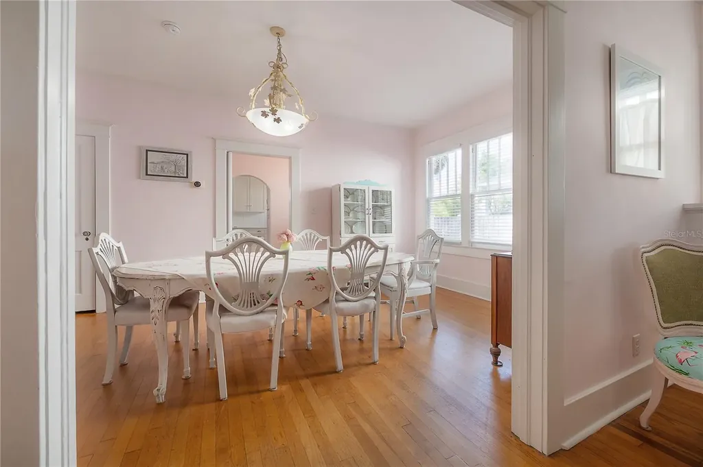 2808 W Aquilla Street Tampa FL 33629