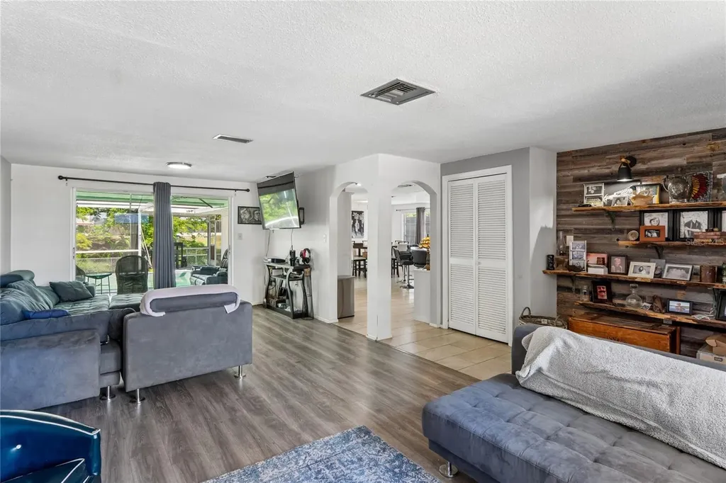 10120 Glen Moor Lane Port Richey FL 34668