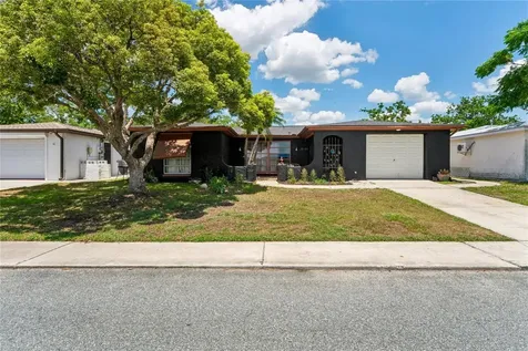 10120 Glen Moor Lane Port Richey FL 34668
