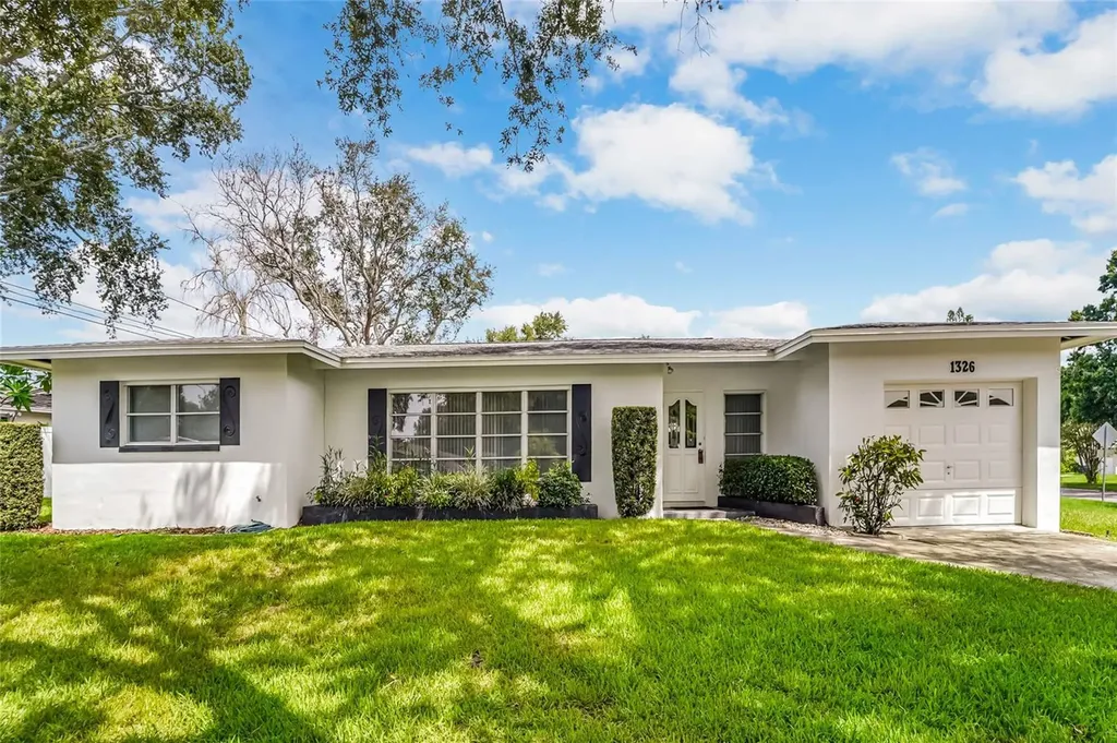 1326 St Thomas Drive Clearwater FL 33756