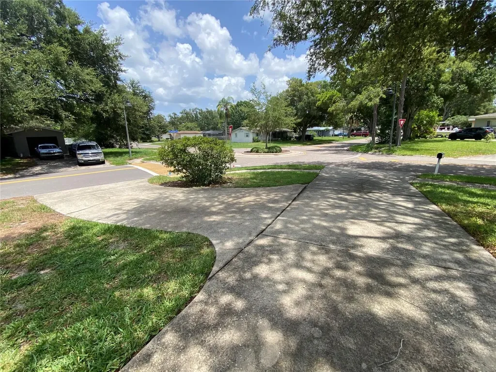 1326 St Thomas Drive Clearwater FL 33756