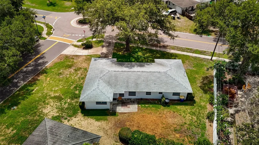 1326 St Thomas Drive Clearwater FL 33756