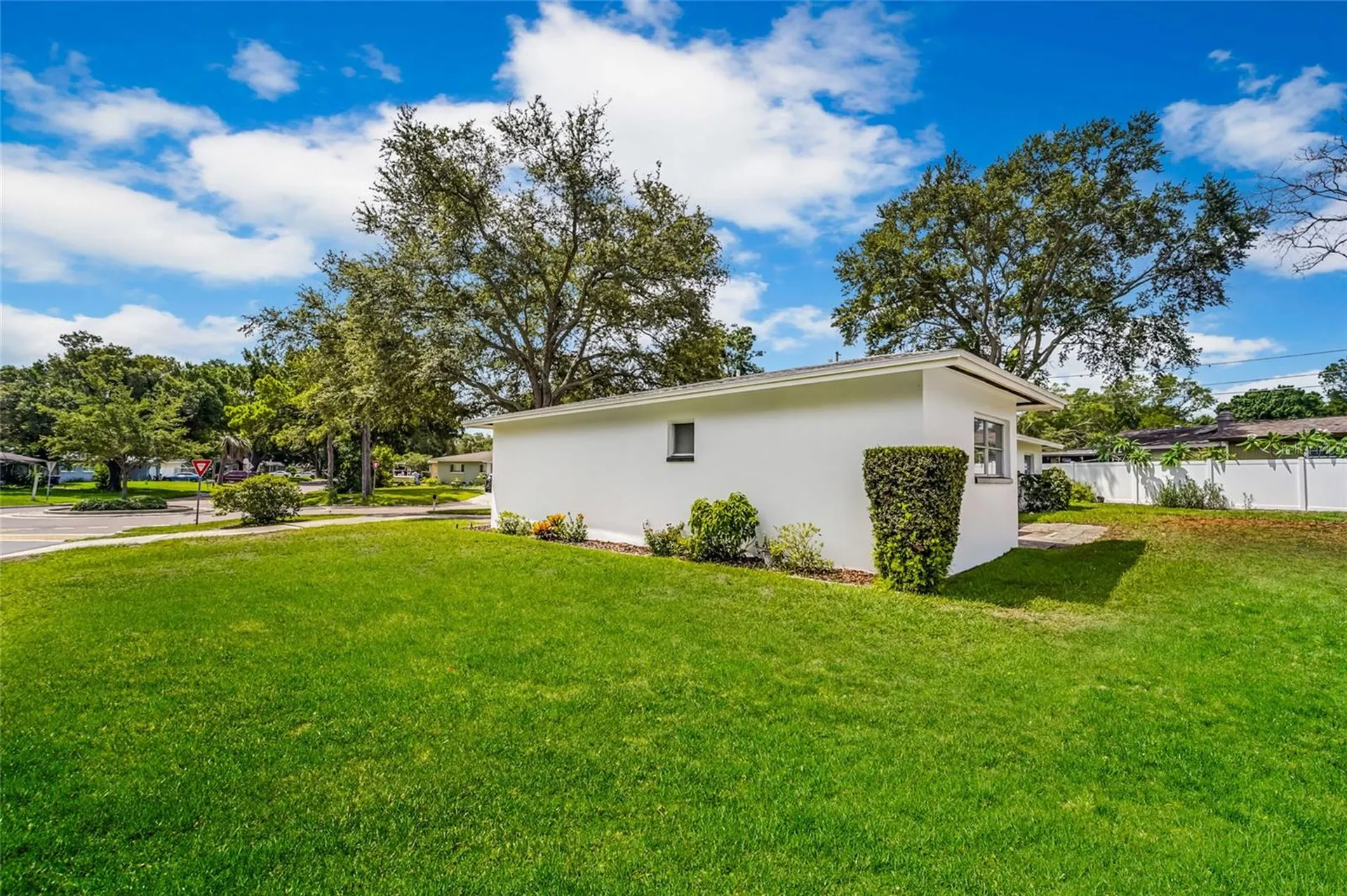 1326 St Thomas Drive Clearwater FL 33756