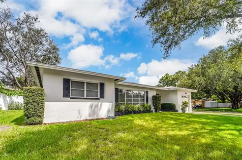1326 St Thomas Drive Clearwater FL 33756
