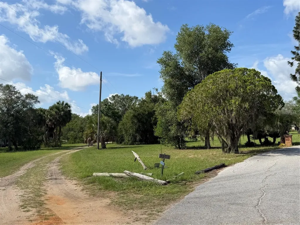 3900 Chalet Suzanne Drive Lake Wales FL 33859