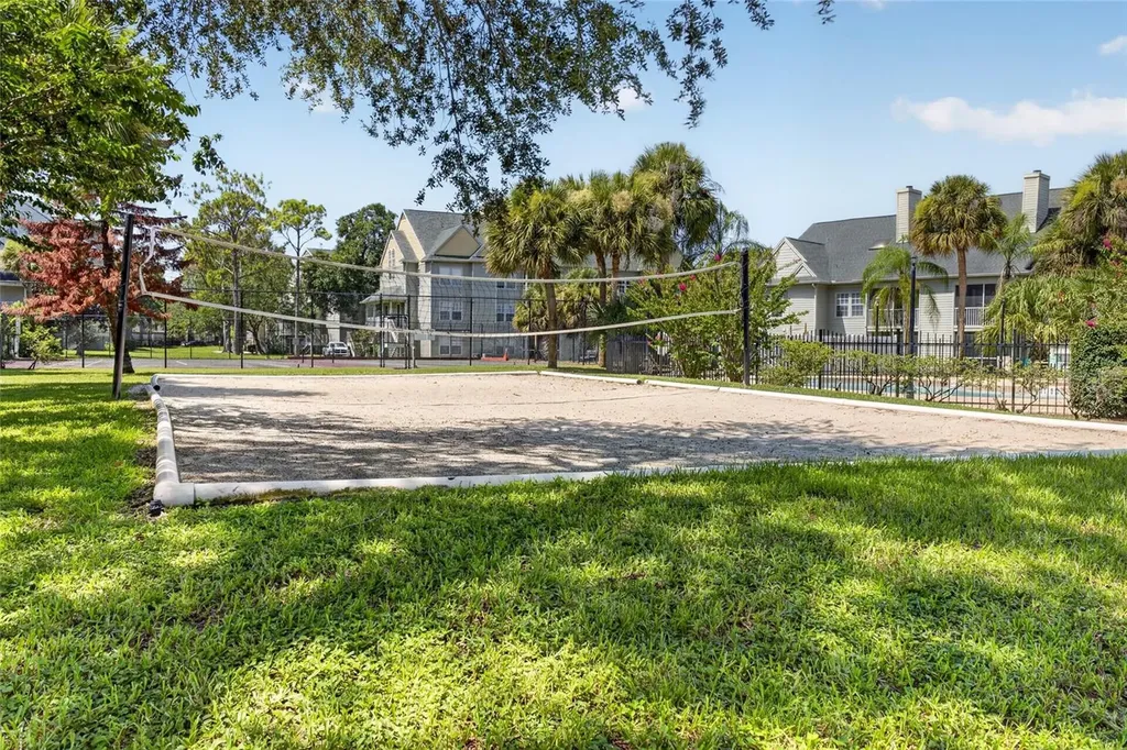 6088 Westgate Drive Orlando FL 32835