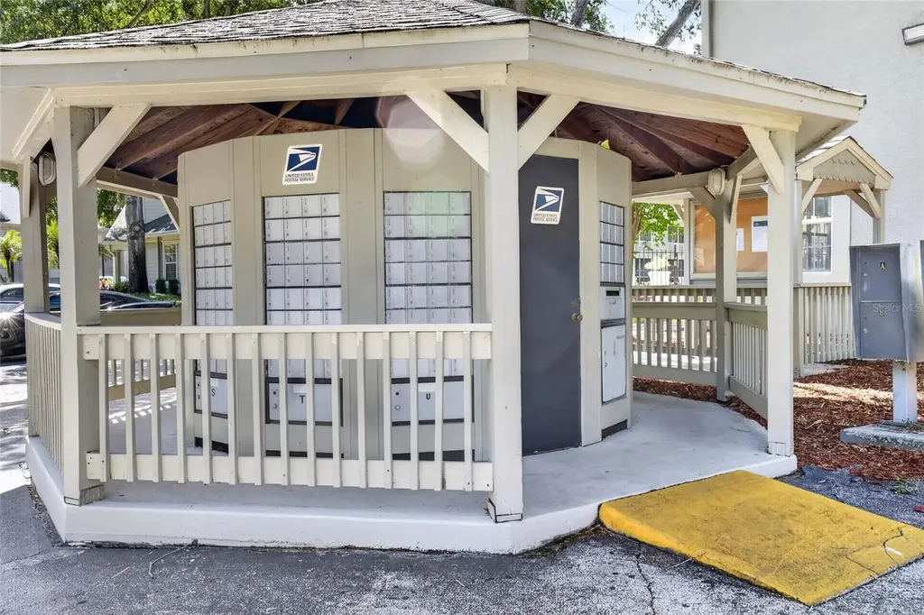 6088 Westgate Drive Orlando FL 32835