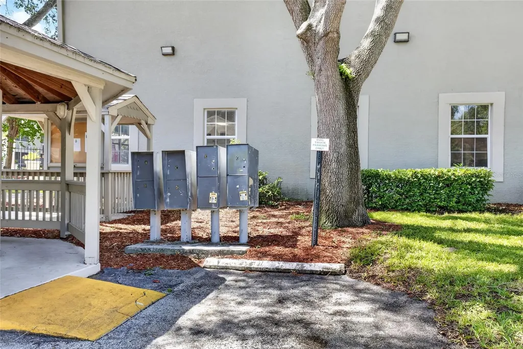 6088 Westgate Drive Orlando FL 32835