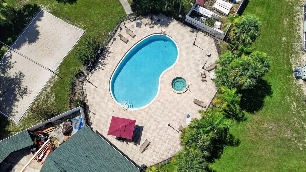 6088 Westgate Drive Orlando FL 32835