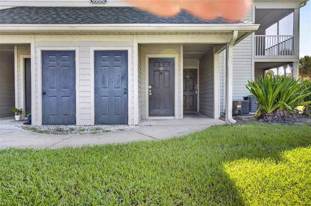 6088 Westgate Drive Orlando FL 32835