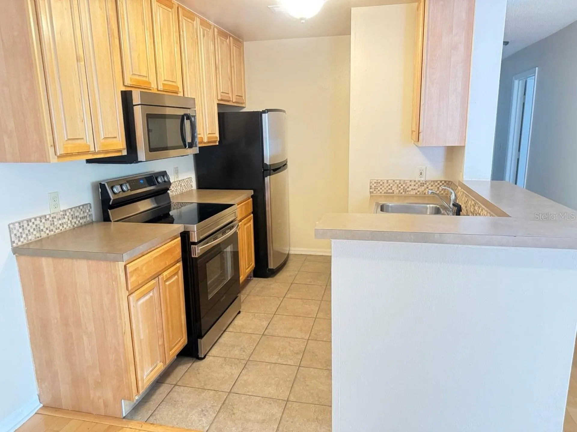 6088 Westgate Drive Orlando FL 32835