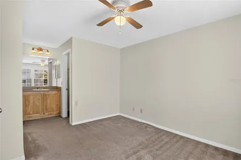 6088 Westgate Drive Orlando FL 32835