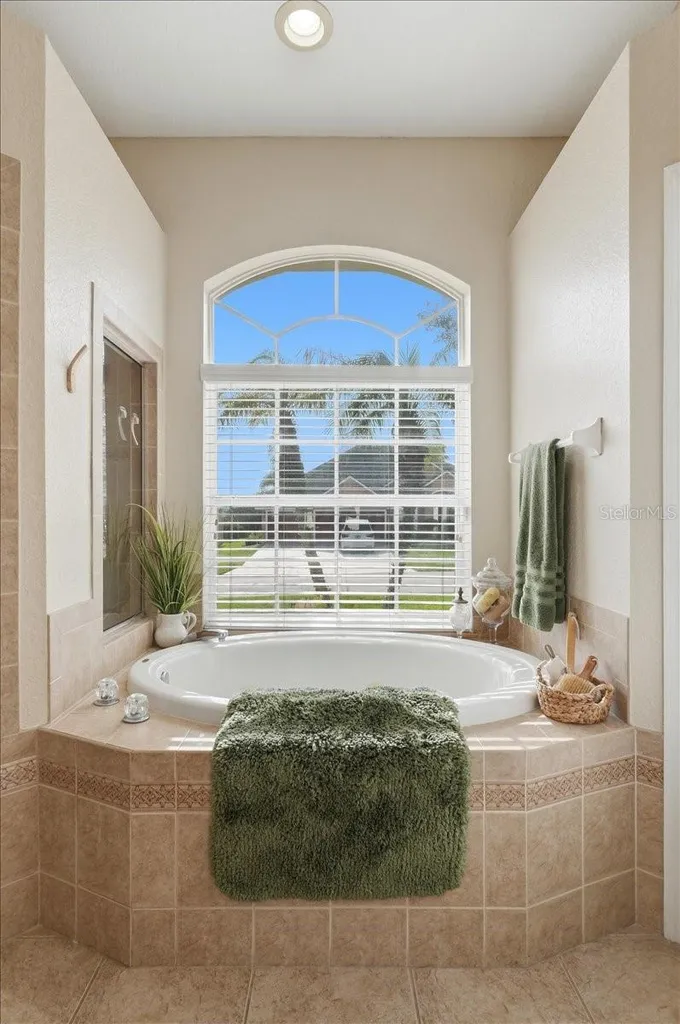 6767 Hillis Drive Lakeland FL 33813