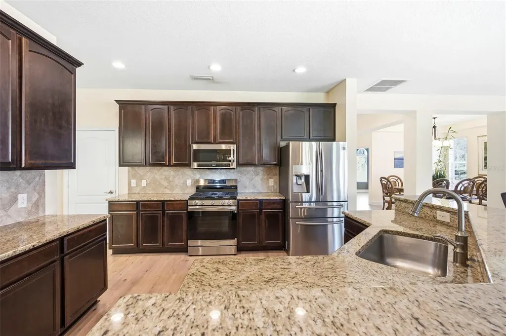 2734 Silvermoss Drive Wesley Chapel FL 33544