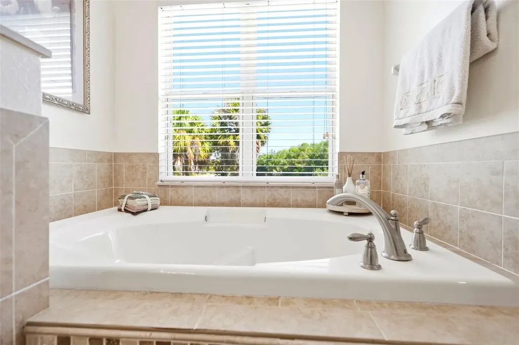 2734 Silvermoss Drive Wesley Chapel FL 33544
