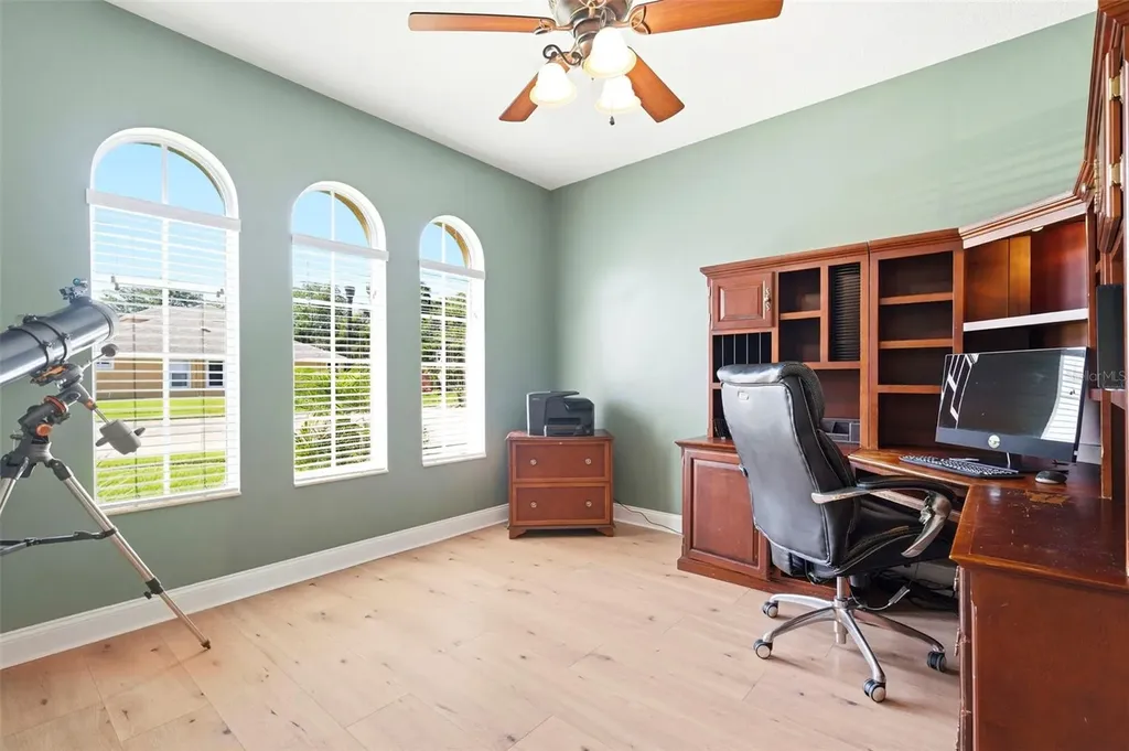 2734 Silvermoss Drive Wesley Chapel FL 33544