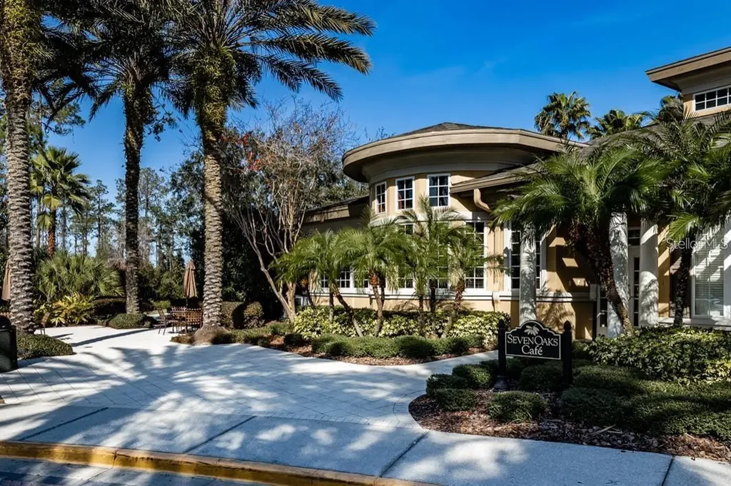 2734 Silvermoss Drive Wesley Chapel FL 33544