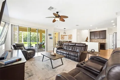2734 Silvermoss Drive Wesley Chapel FL 33544