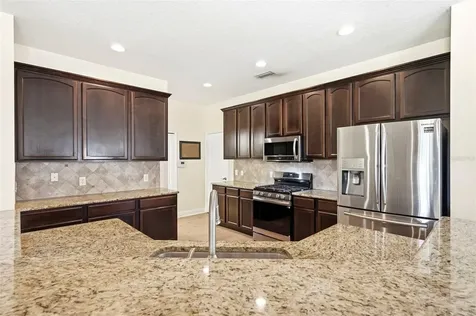2734 Silvermoss Drive Wesley Chapel FL 33544