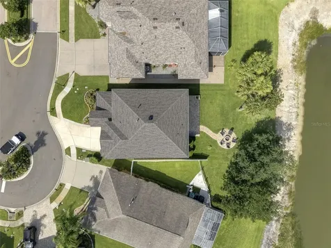 2734 Silvermoss Drive Wesley Chapel FL 33544