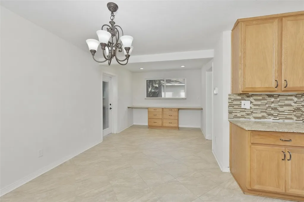 704 E River Drive Tampa FL 33617