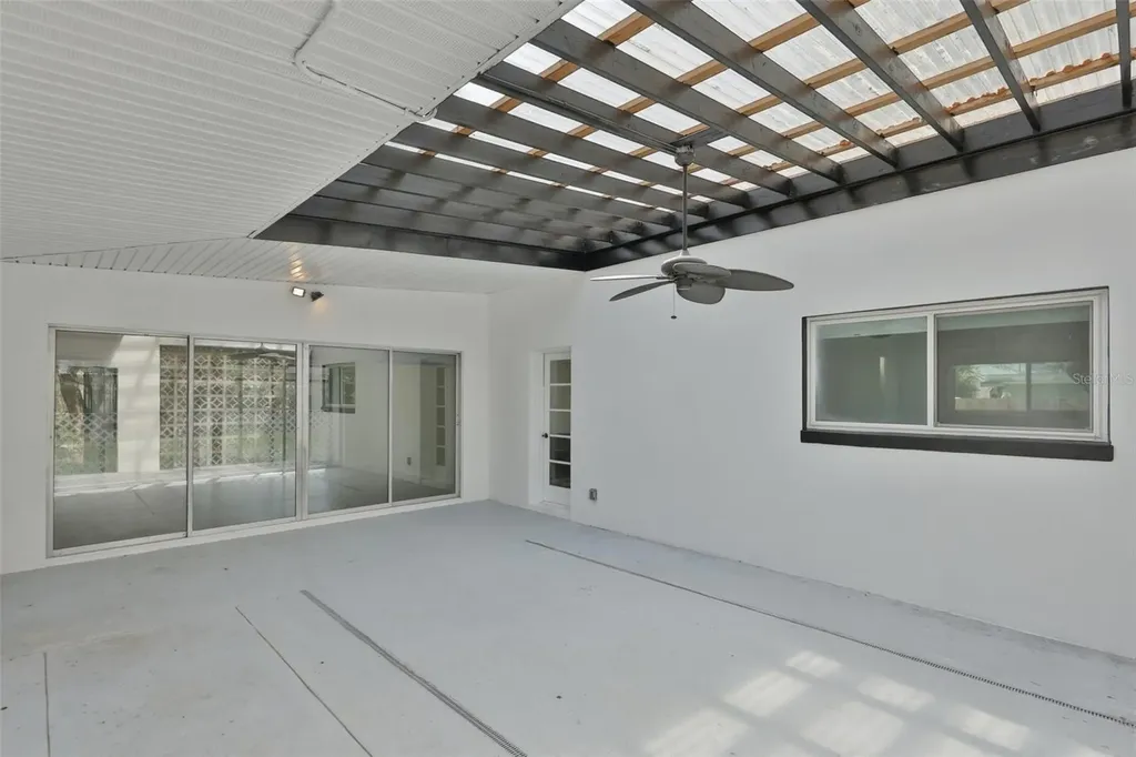 704 E River Drive Tampa FL 33617
