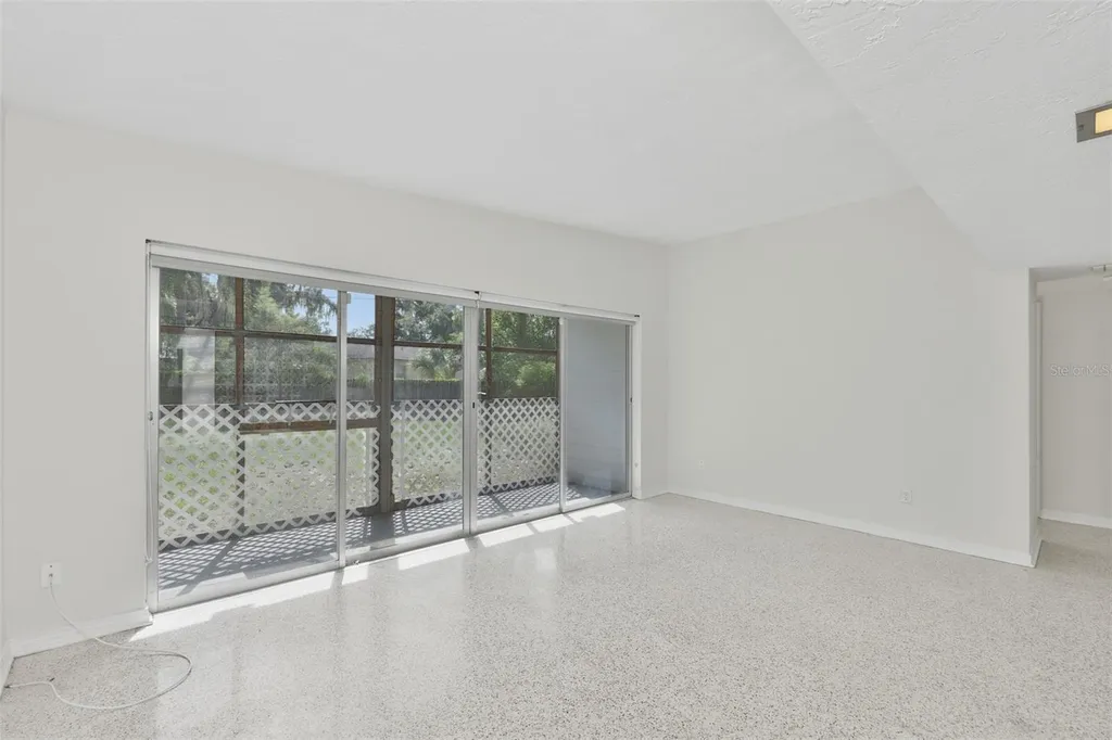 704 E River Drive Tampa FL 33617