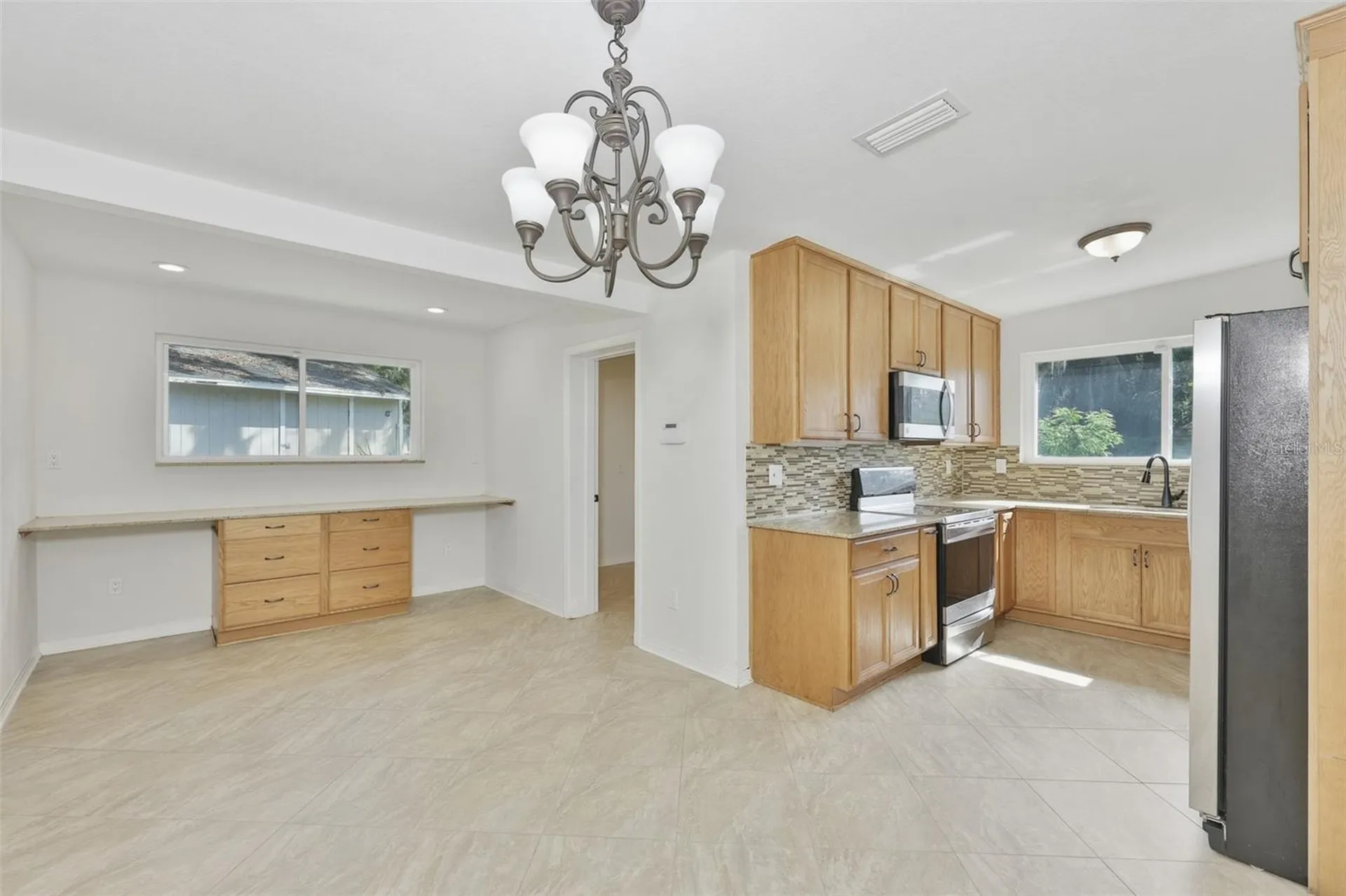704 E River Drive Tampa FL 33617