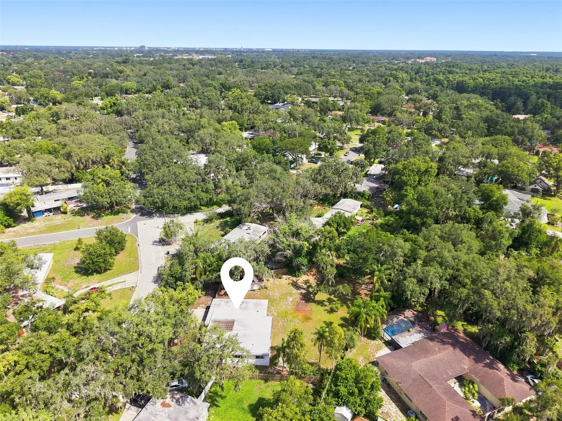 704 E River Drive Tampa FL 33617