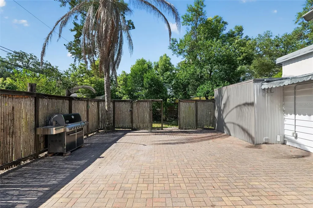 1805 NE 6th Terrace Gainesville FL 32609