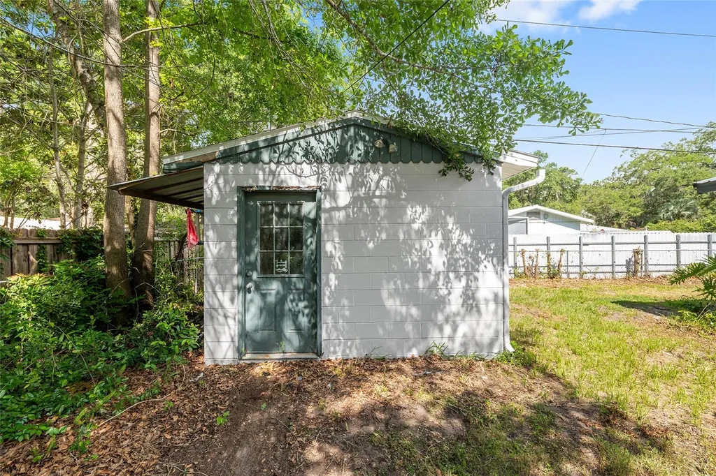 1805 NE 6th Terrace Gainesville FL 32609