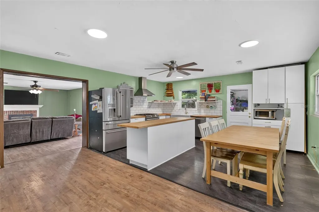 1805 NE 6th Terrace Gainesville FL 32609