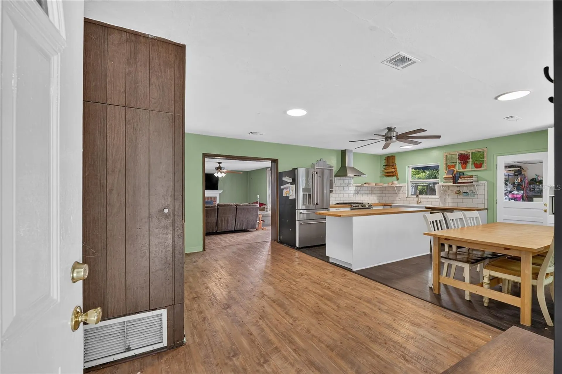 1805 NE 6th Terrace Gainesville FL 32609