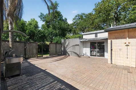 1805 NE 6th Terrace Gainesville FL 32609