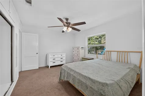 1805 NE 6th Terrace Gainesville FL 32609
