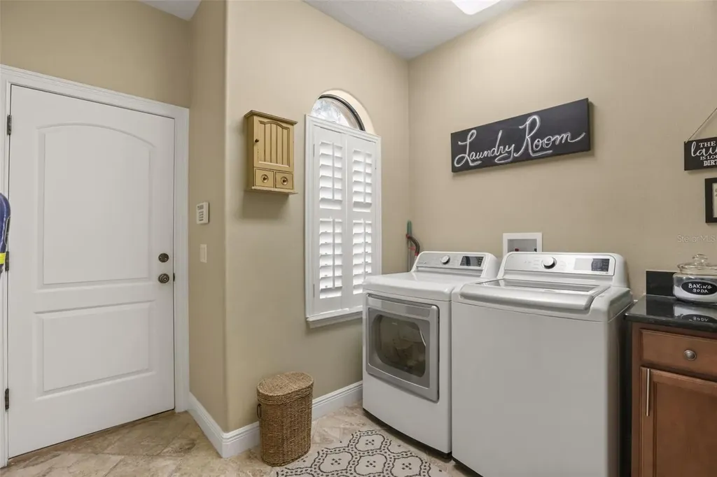 863 Cardinal Pointe Cove Sanford FL 32771