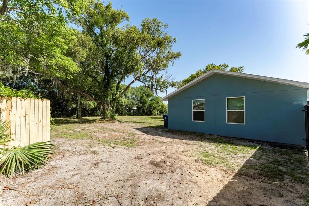 21149 Little Lake Thomas Road Land O Lakes FL 34638