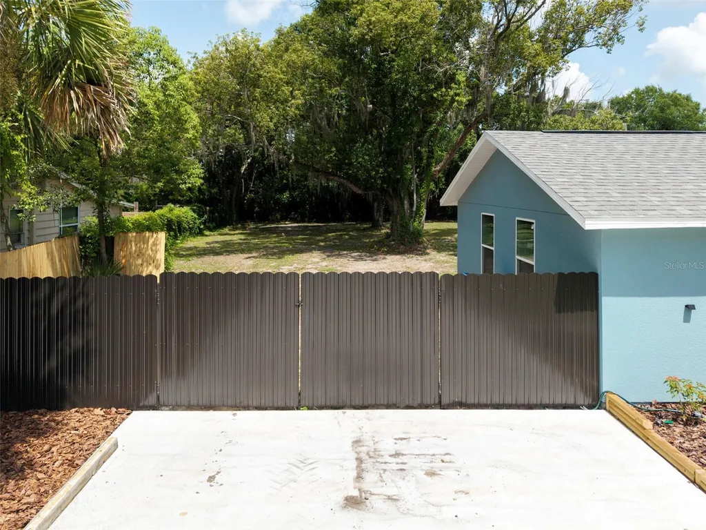 21149 Little Lake Thomas Road Land O Lakes FL 34638