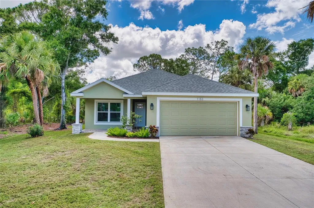 1183 Cedar Avenue Englewood FL 34223