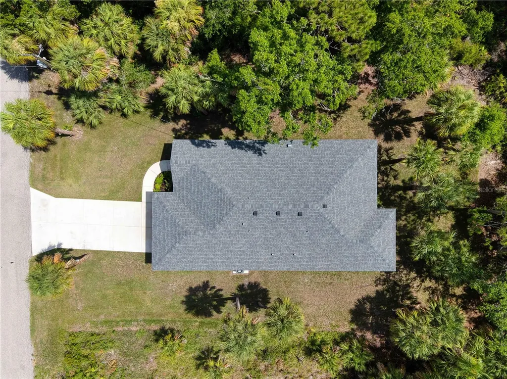 1183 Cedar Avenue Englewood FL 34223