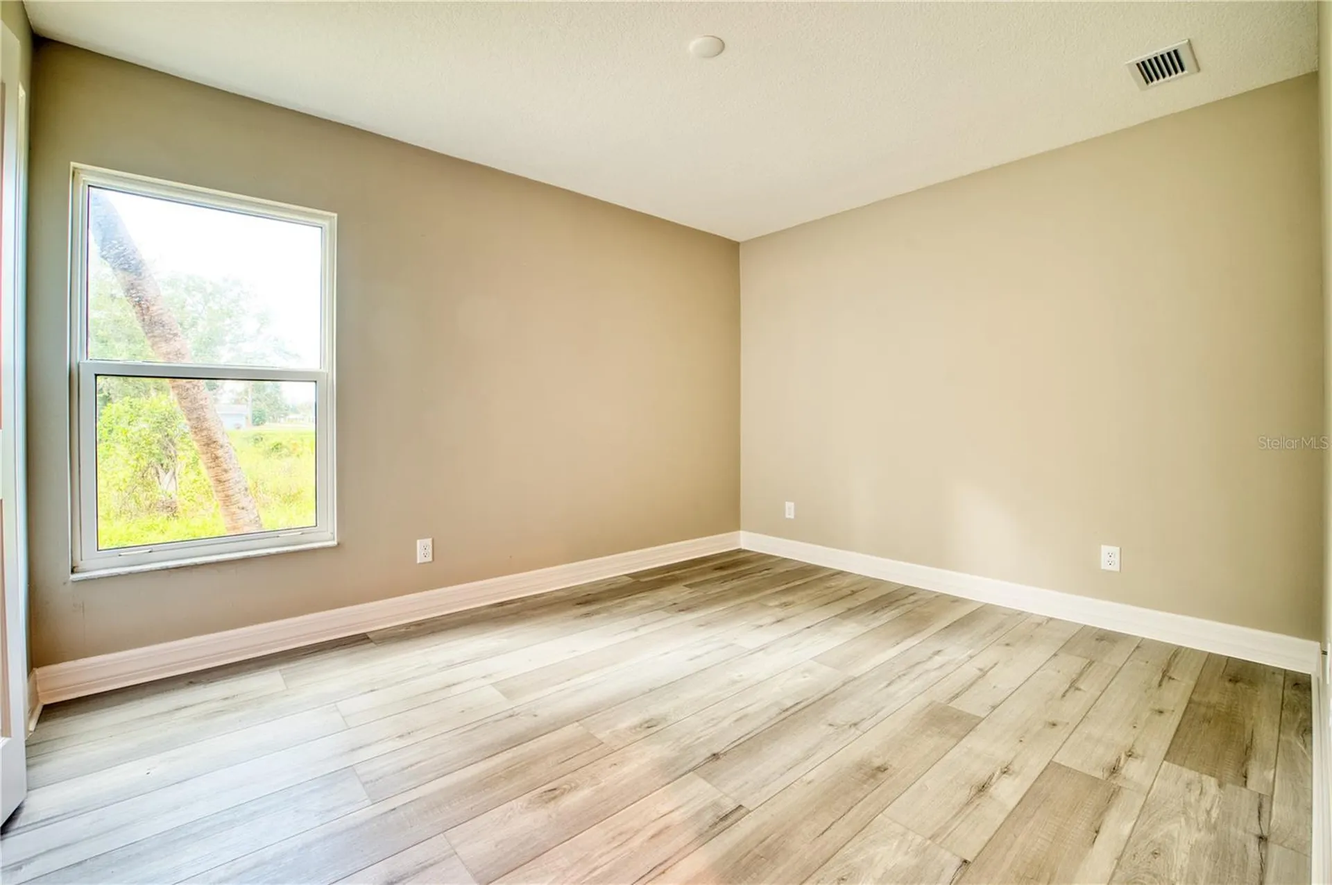 1183 Cedar Avenue Englewood FL 34223